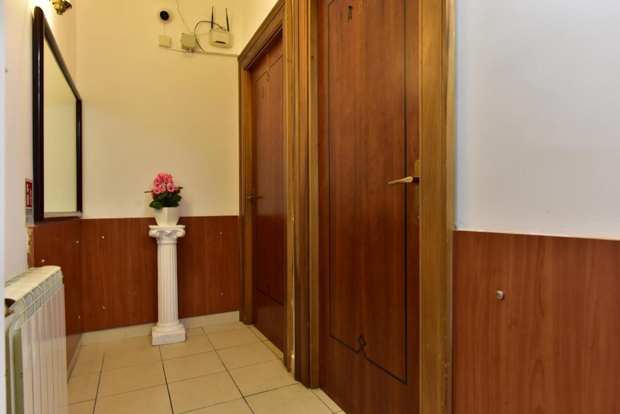 Terminal House Bed and breakfast 2*