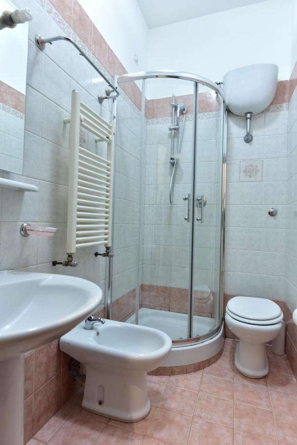 Bed and breakfast Terminal House 2*